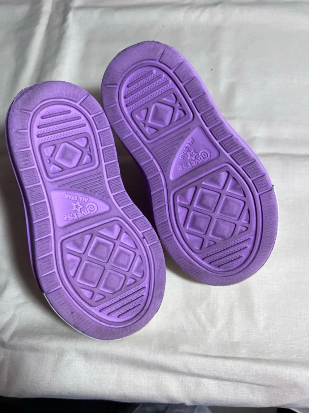 Converse All Stars Kids Lilac Slip-On Water Shoes with White Toe Cap